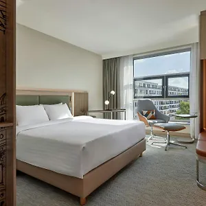 Courtyard By Marriott Center ברלין