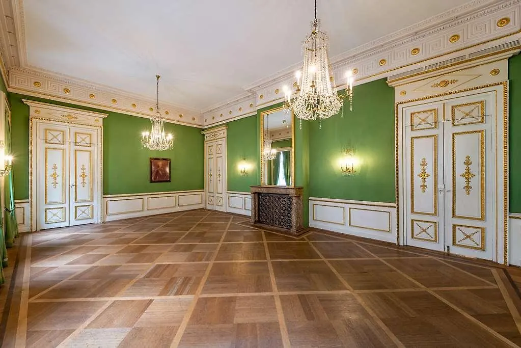 Hotel Bayerischer Hof Mnichov 5*,  Německo