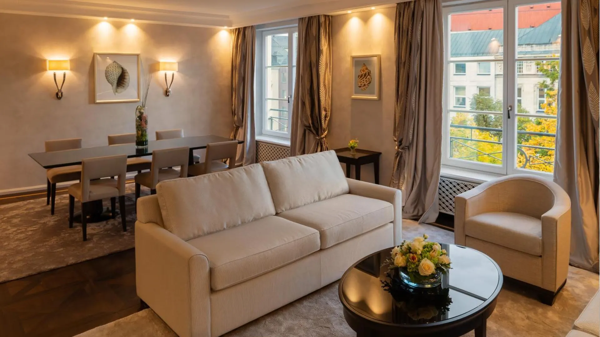Hotel Bayerischer Hof Mnichov 5*,  Německo