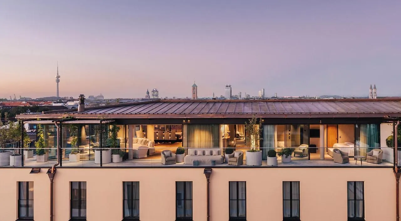 Hotel Bayerischer Hof Munich
